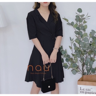 Đầm cổ vest nút bọc phối xếp li