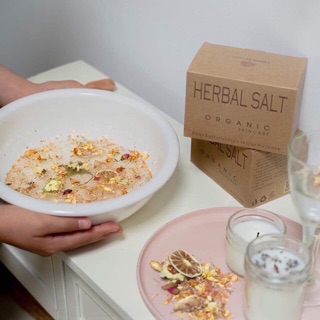 HERBAL SALT- muối xông thảo mộc