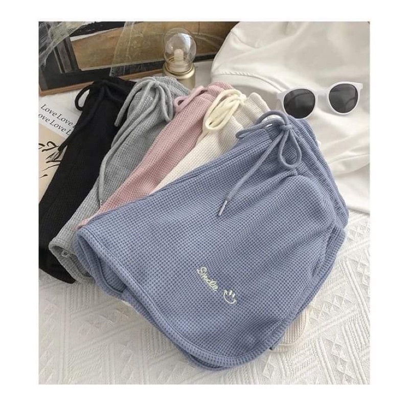 Quần đùi tổ ong smiler KA12