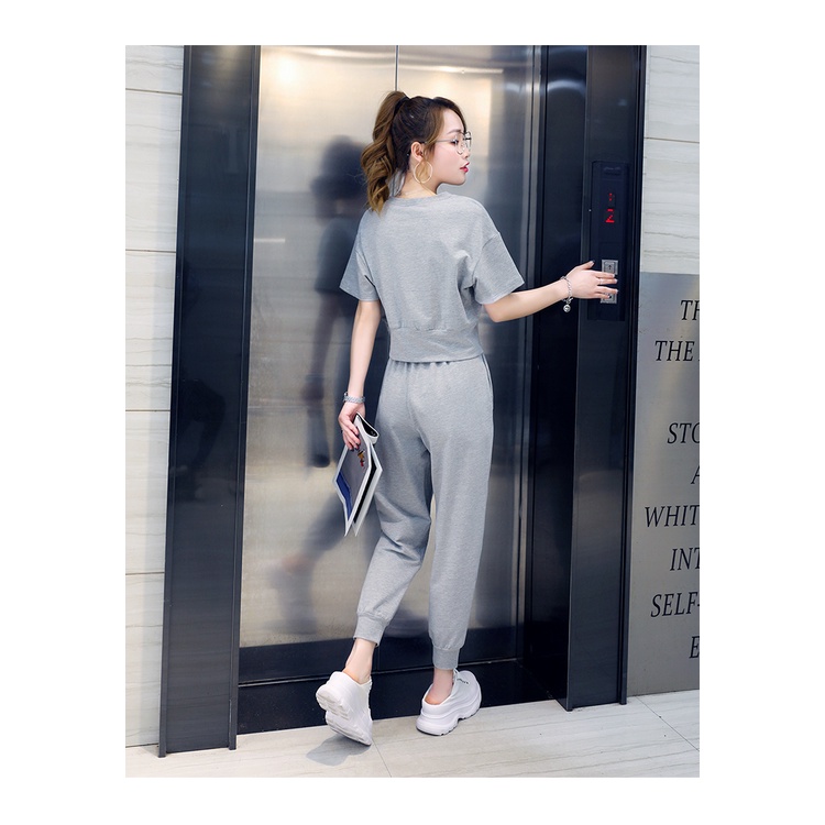 Bộ Đồ Thể Thao Ngắn Tay Màu Sắc Thời Trang Mùa Hè Dành Cho Nữ