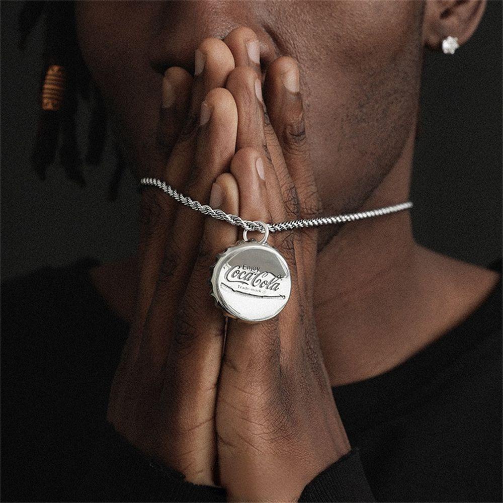 FUTURE Fashion Cola Bottle Cap Necklace Vintage Punk Beer Drink Pendant Biker Rock Men Women Gothic Hip Hop