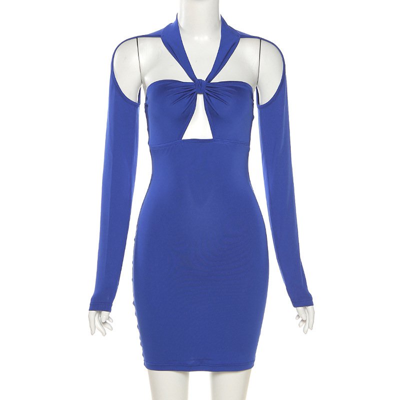 Đầm Nữ Dài Tay Thiết Kế Hở Lưng Quý Phái