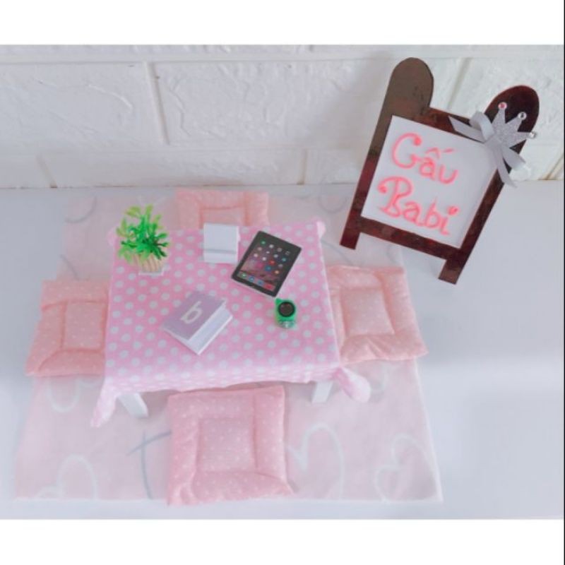 Set bàn và gối ngồi cho búp bê đủ size