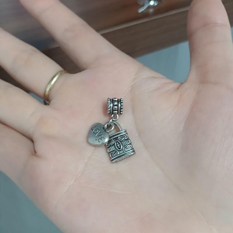 Charm đóng cửa trái tim bạc thái mic vòng