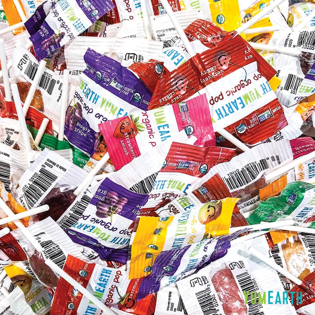 Kẹo Mút Hữu Cơ Yumearth 8 Hương Vị Trái Cây | Kẹo Organic Vị Trái Cây Cho Bé ( 8 Cây )