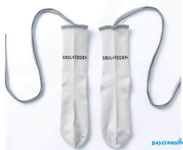 Tất Cotton Cổ Cao In Chữ Độc Đáo Thời Trang