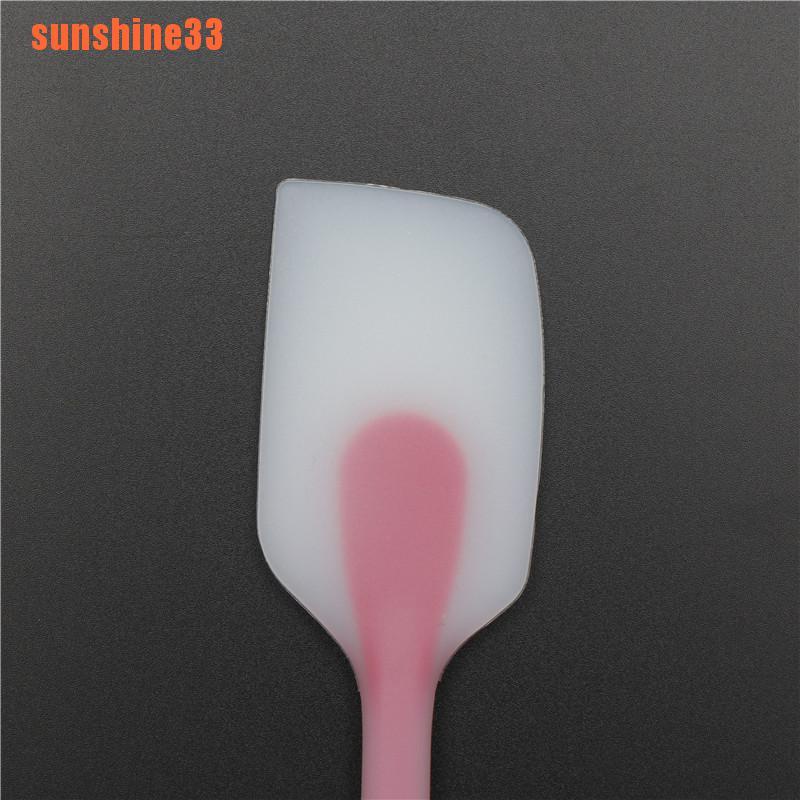 Dụng cụ vét bột bằng silicon dùng để làm bánh
