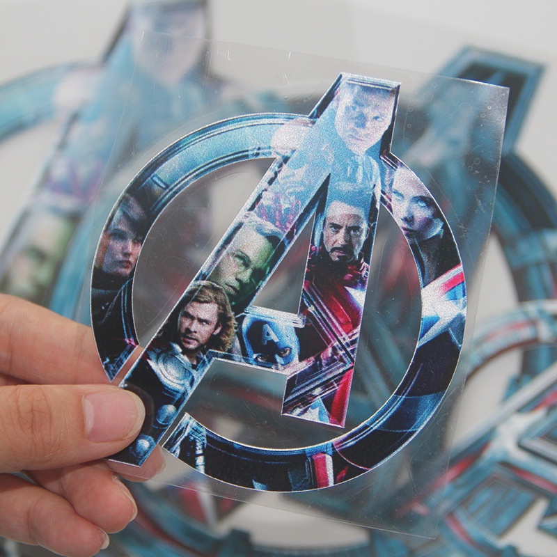 Miếng Dán Trang Trí Họa Tiết Hoạt Hình Marvel Avengers Iron Man Captain America Cho Nắp Bình Xăng Xe Hơi / Máy Tính Bảng / Laptop