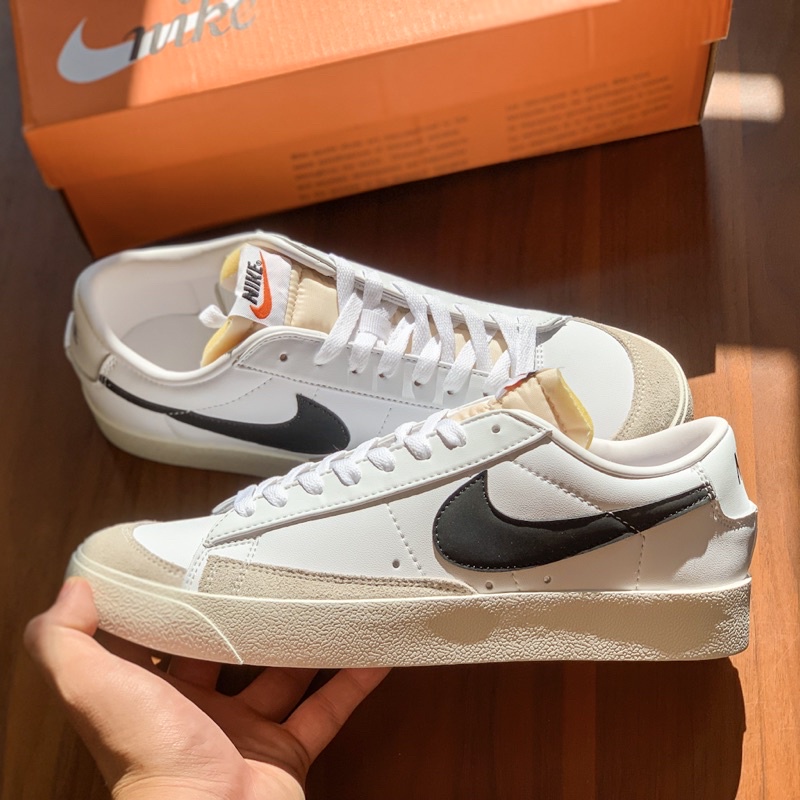 Giày sneaker cổ thấp Blazer 77