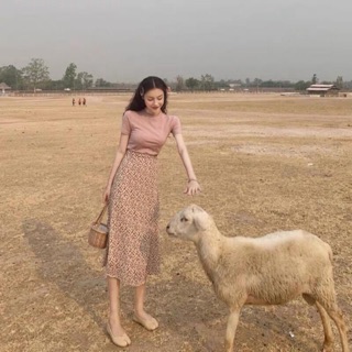 Set chân váy + áo phông ( hàng Quảng Châu cao cấp)