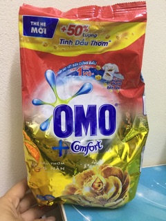 BỘT GIẶT OMO HỆ BỘT THÔNG MINH 800g
