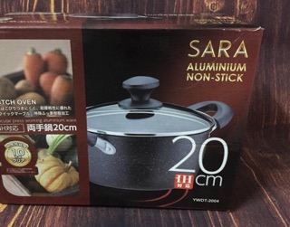 Nồi đá Nhật 20cm