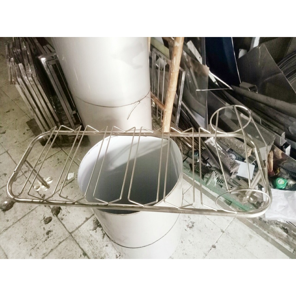 QUẦY TREO LY XUYÊN TƯỜNG INOX CAO CẤP