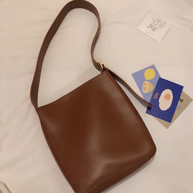 Túi đeo chéo IELGY thời trang dành cho nữ