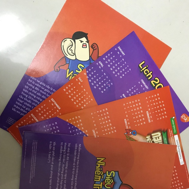 Lịch để bàn (kèm chân đế gỗ)