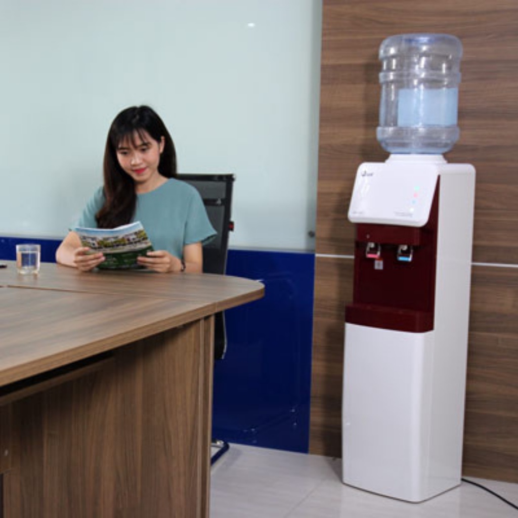 Cây Nước Nóng Lạnh Cao Cấp Nhập Khẩu Hàn Quốc, diệt vi khuẩn trong nước, bầu đun và ống dẫn nước bằng Inox 304 an toàn