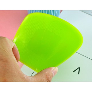 Dụng cụ cắt vét bột
