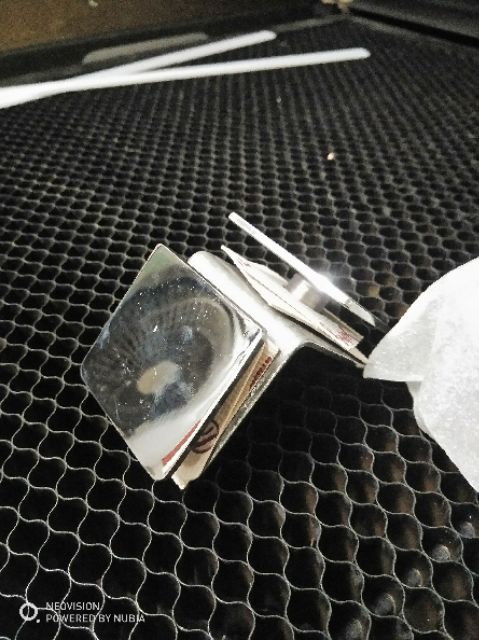 Kẹp kính 90° độ kép