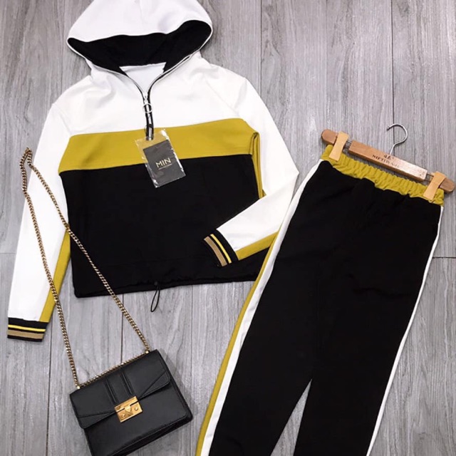 Set đồ bộ và áo gấu (+ phí shopee)