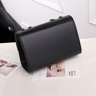 Túi đeo chéo nhỏ thời trang nữ