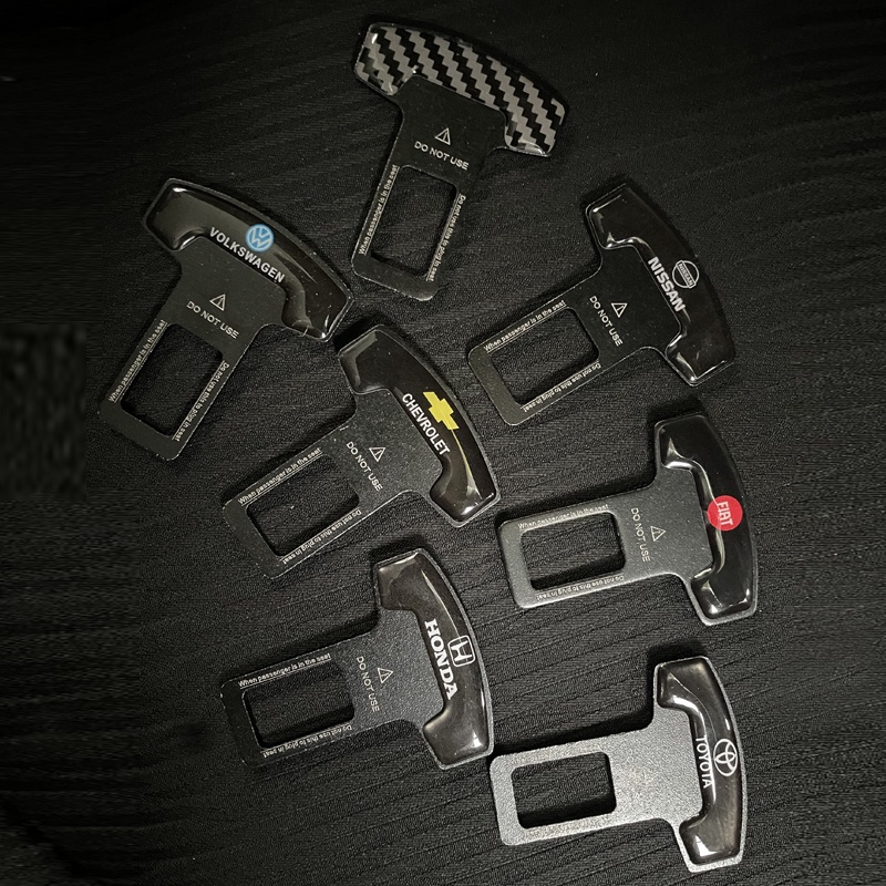 1 Chốt Khóa Dây Đai An Toàn Xe Hơi Thông Dụng