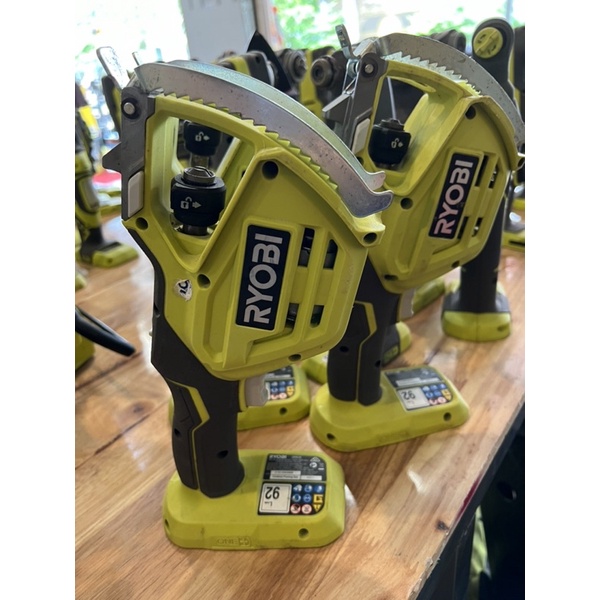 Cưa kiếm Ryobi