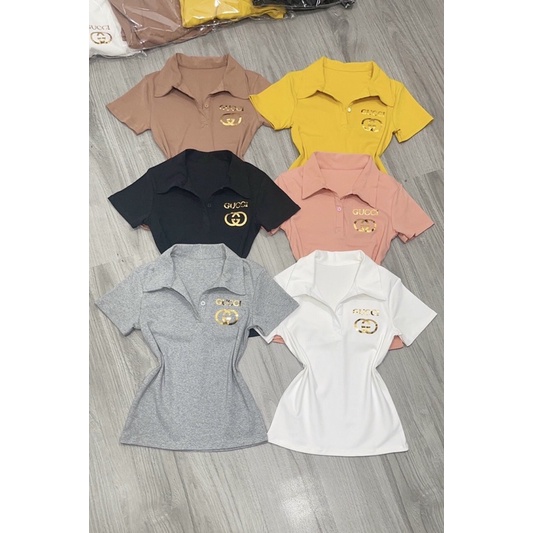 Áo thun body nữ phối lô gô kim sa, chất thun co giãn 4 chiều lên From tôn dáng