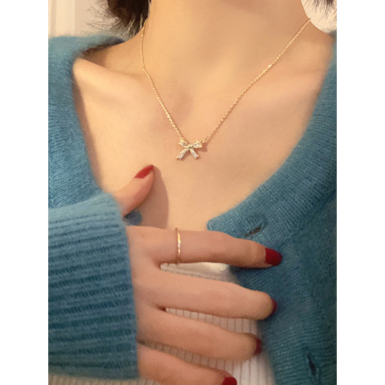 Vòng cổ Mặt Hình Bướm Đính Đá Zircon Thanh Lịch Cho Nữ