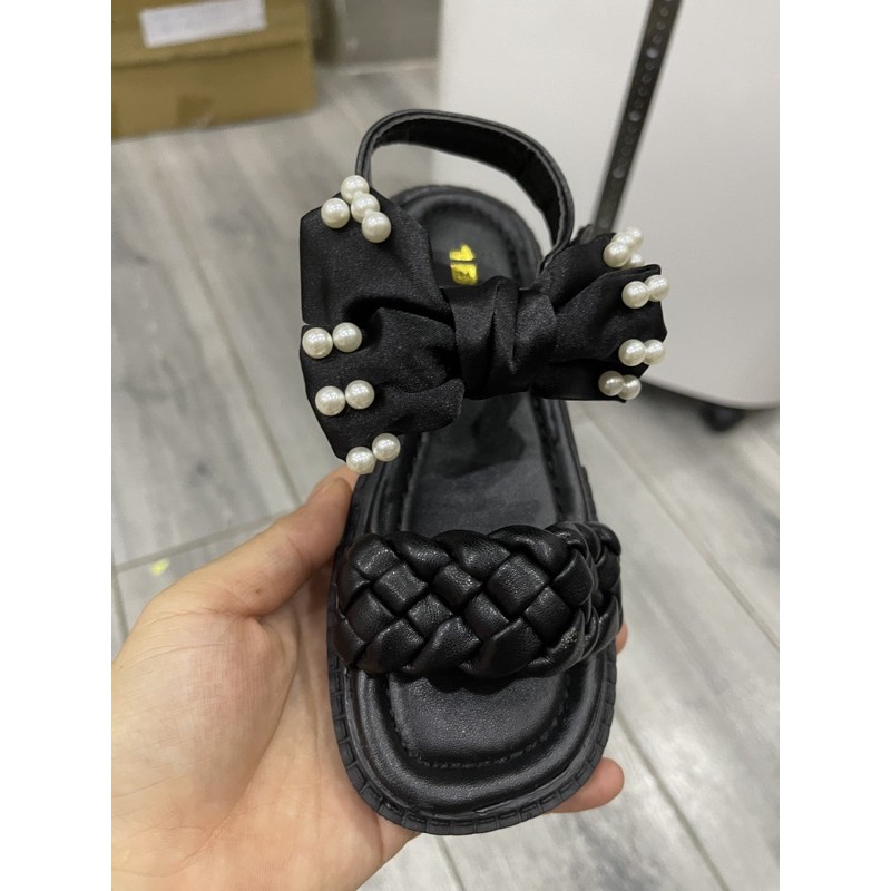 Sandal bé gái mã 618