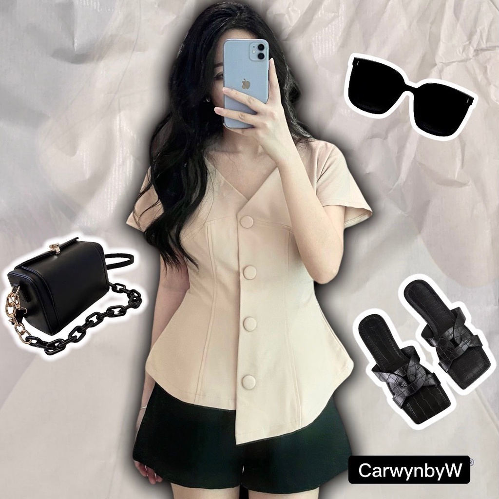 Áo Thiết Kế Cổ V Nút Bọc (Adela Top)