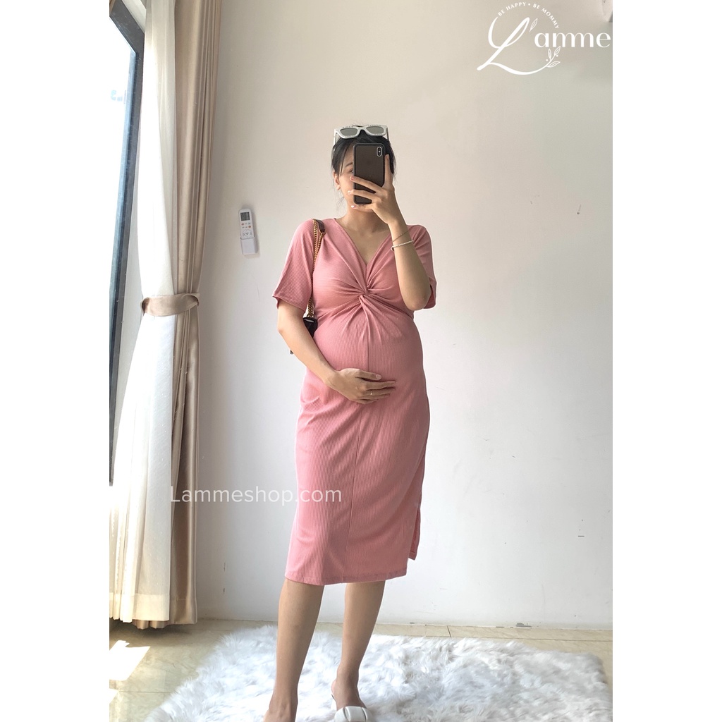 Váy bầu đẹp Cindy chất dập ly được thiết kế bởi LAMME