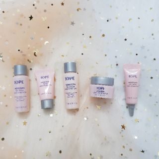 Bộ Kit 5 món dưỡng da IOPE
