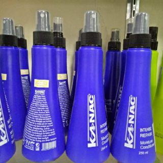 Xịt dưỡng tóc Kanac 250ml