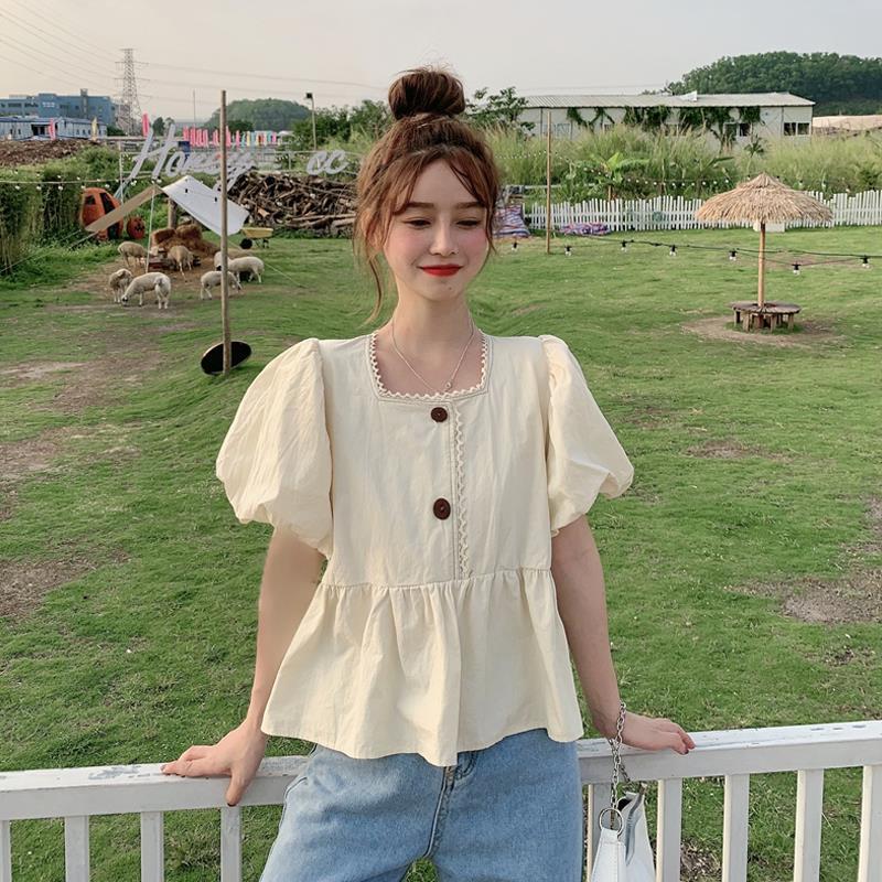 Áo sơ mi tay ngắn tay phồng cổ vuông dễ thương Hàn Quốc 2021