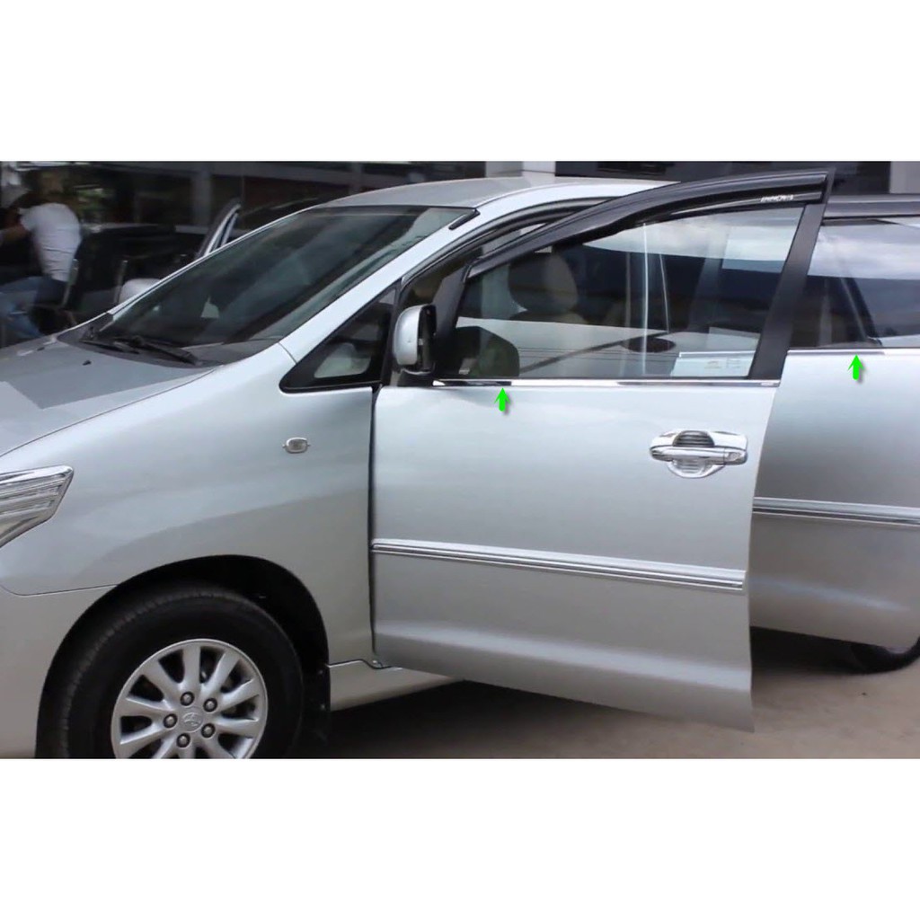 Nẹp inox chân kính Innova 2007-2015