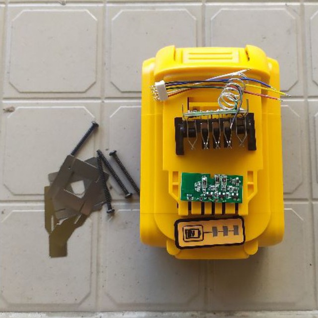 Vỏ mạch dewatl 18v 5s2p