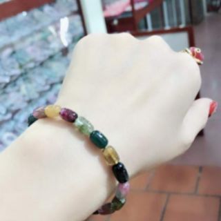 Vòng tay lu thống đa sắc lu thống