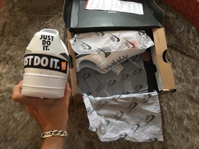 Giày thể thao Air Force Just Do It