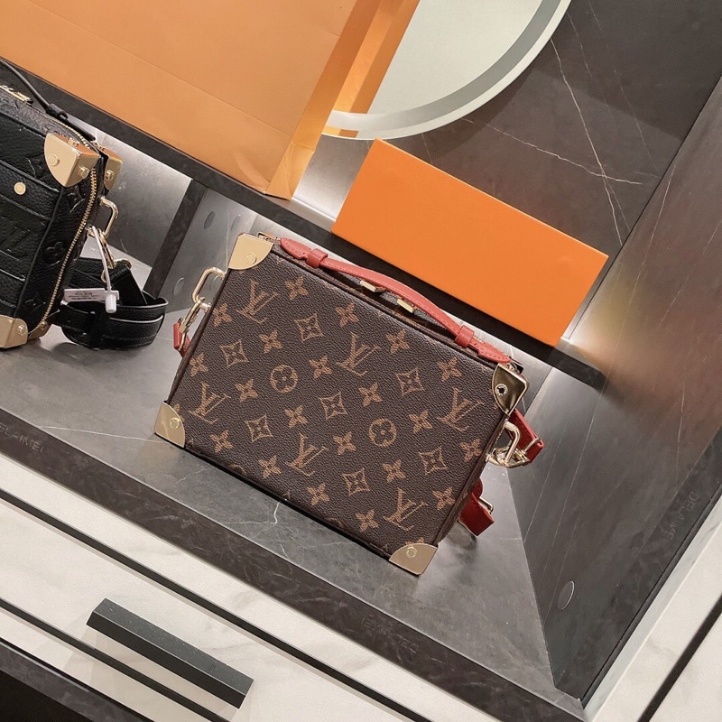 Túi hộp đeo chéo LV cao cấp 2021