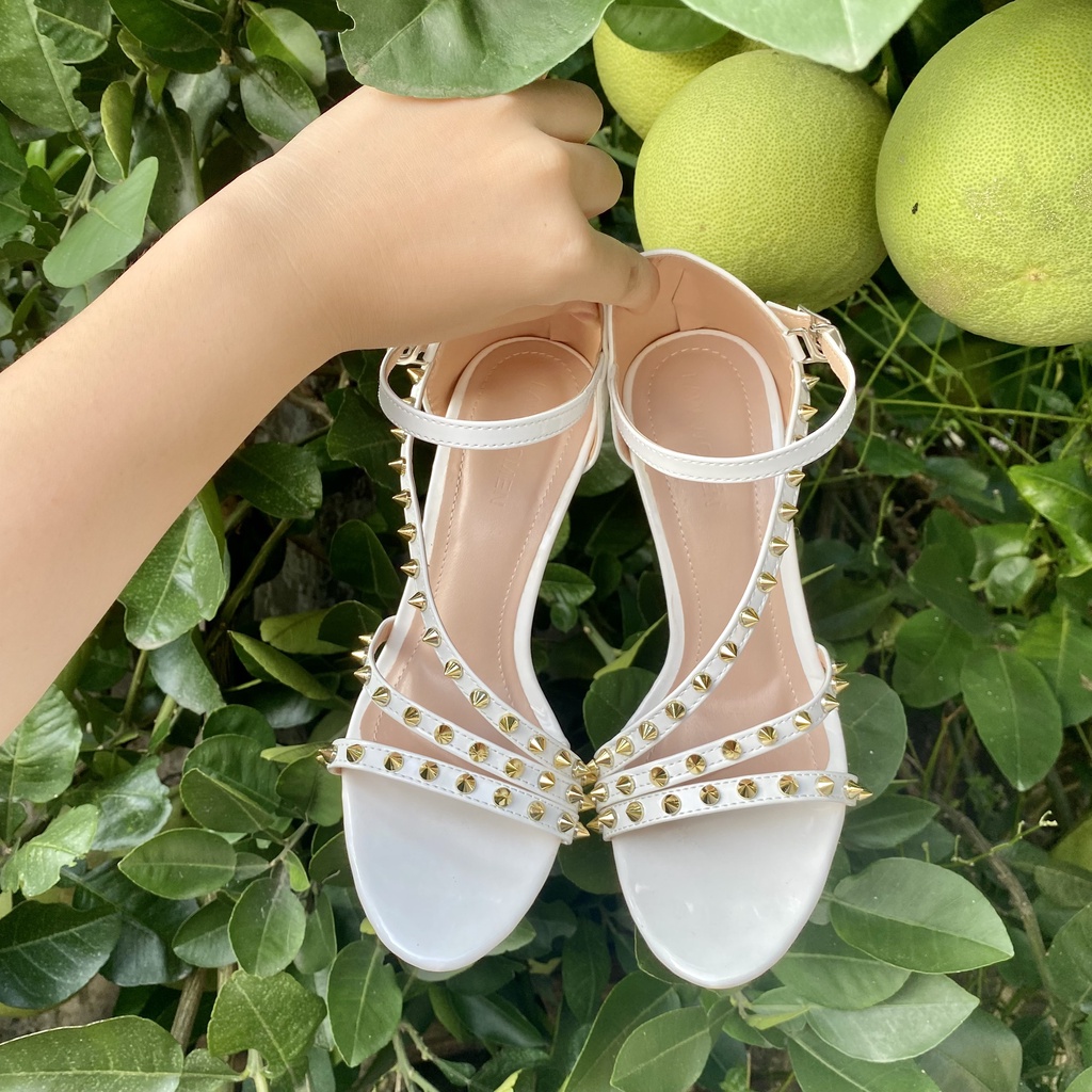 Giày cao gót đế nhọn 12 phân Womenstyle đính đá nhọn sang chảnh, sandal đính đồng 2 màu trắng, đen chuẩn size 35-39 TD24