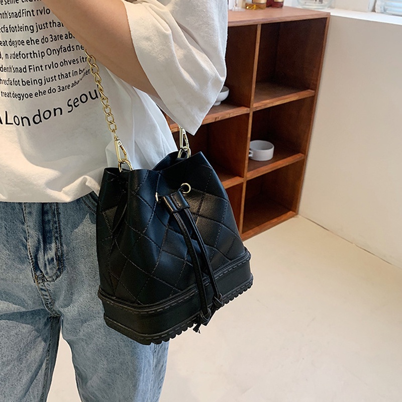 IELGY Túi Đeo Vai Dáng Xô Họa Tiết Hình Thoi Phong Cách Đường Phố Thời Trang Cho Nữ