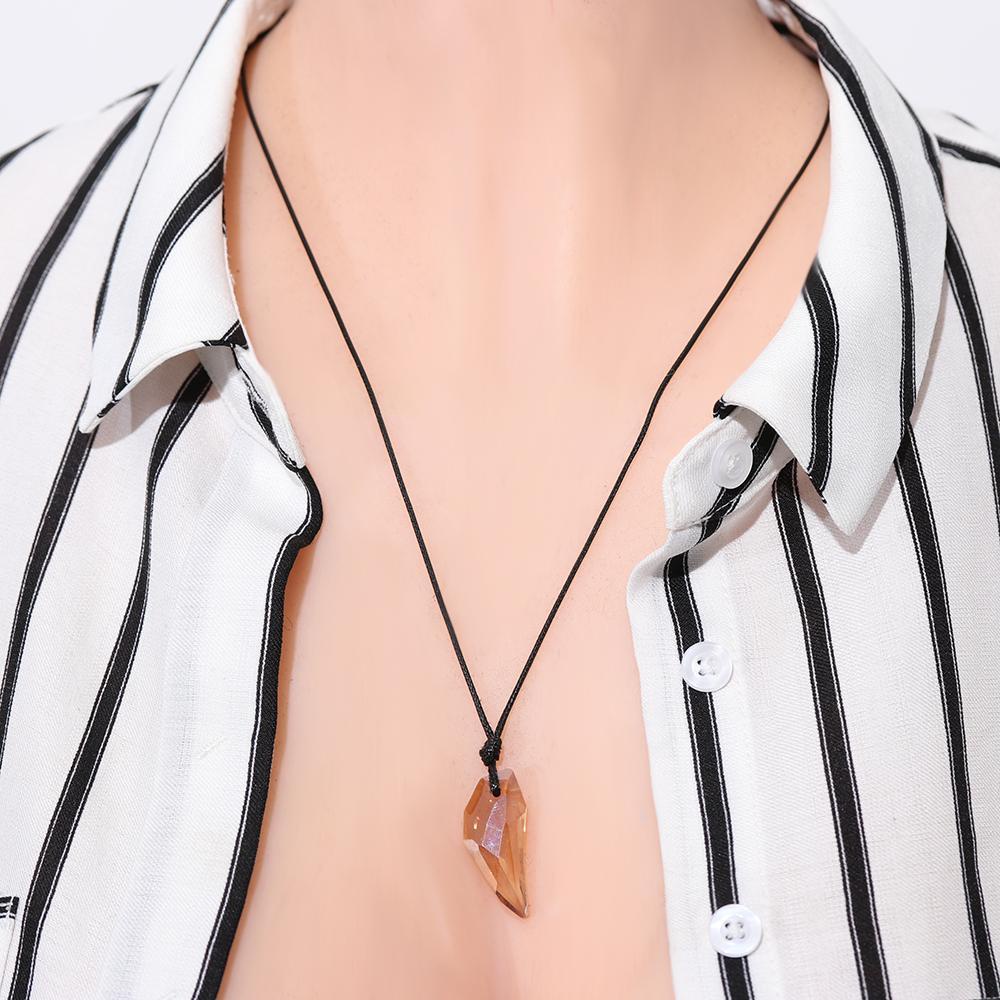 Vòng cổ Mặt Răng Sói Thời Trang Cá Tính