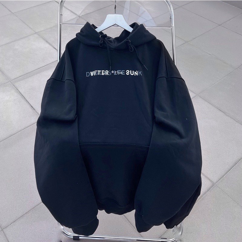Áo Hoodie Nỉ Chữ Lưng 2 Màu Xanh Đen Form Rộng Unisex