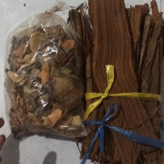 Rể Tắm Sau Sinh