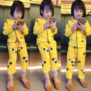 Bộ pjzama viền dài tay họa tiết siêu xinh và chất cực mịn và đẹp
