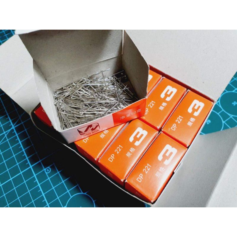 Kim đinh số 3 nguyên hộp