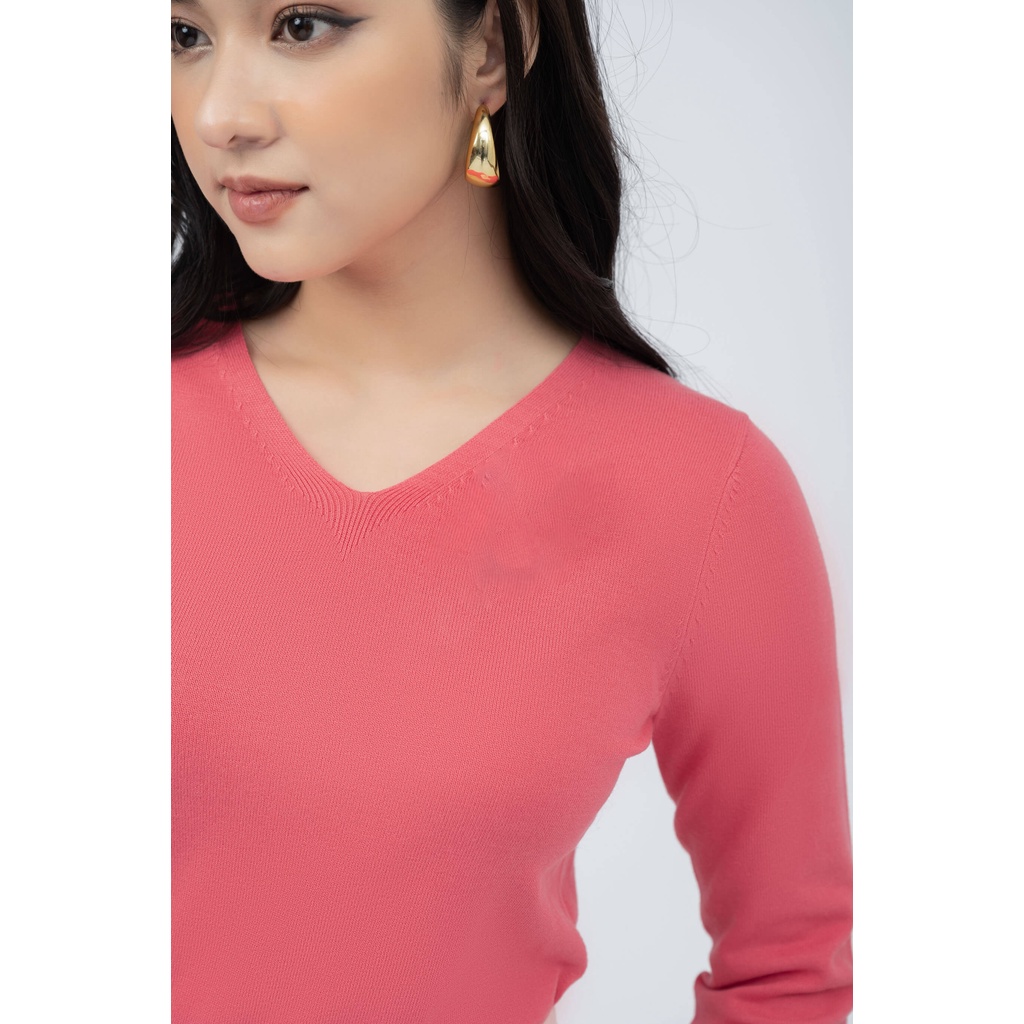 Áo len nữ cổ tim dáng bo gấu dài tay hoa đính trang trí ngực FIONA F851234
