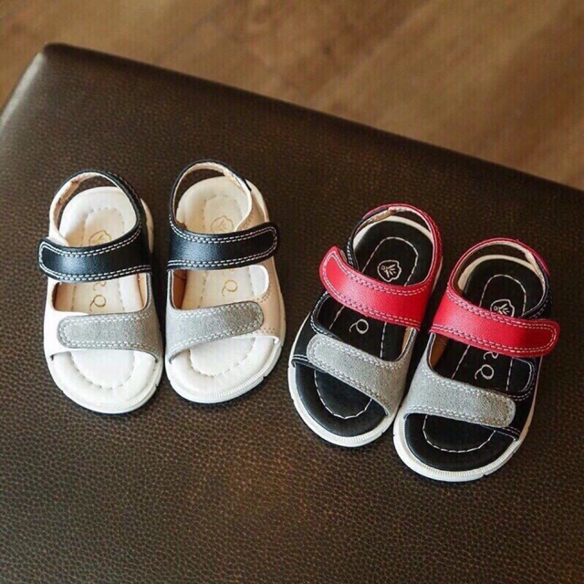 Sandal quai da cho bé trai