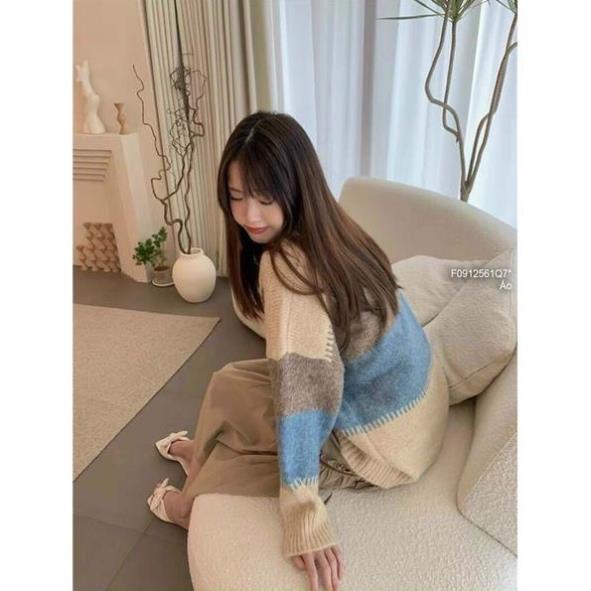 Áo Len Nữ Form Rộng CELORA, Áo Len Tay Dài Cổ Tròn Dáng Rộng Sọc Nhiều Màu Đẹp Thu Đông Ấm Thời Trang Dưới 55kg | BigBuy360 - bigbuy360.vn