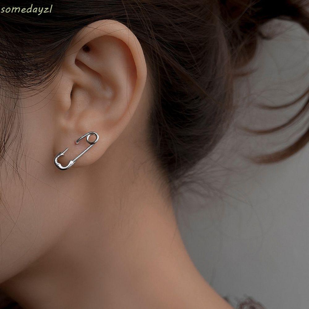 Bông tai hình cái ghim đơn giản cá tính phong cách Hàn Quốc cho nữ